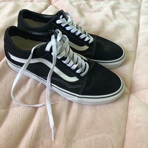 Men’s Size 10 Black Vans Old Skool Vans